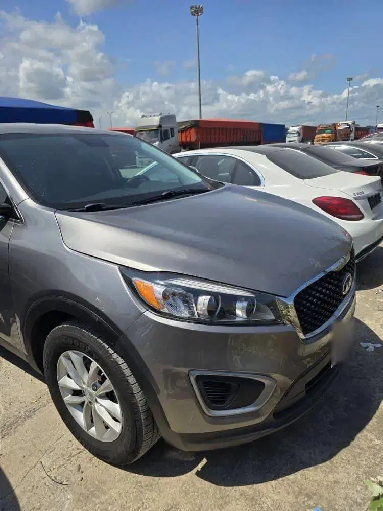 Kia Sorento 2017|خودرو سواری و وانت|بندر انزلی, جفرود پایین|دیوار