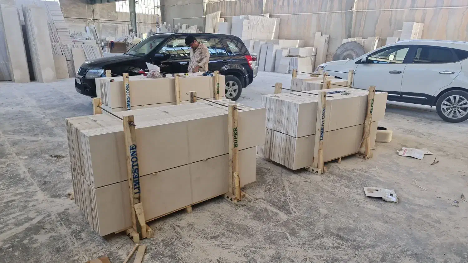 استخدام کارگر دائمی سنگبری|استخدام صنعتی، فنی، مهندسی|بیستون, |دیوار