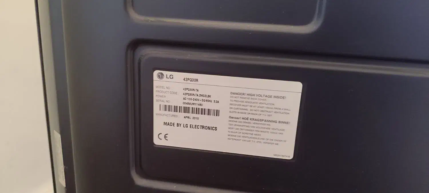 تلویزیون الجی 42|تلویزیون و پروژکتور|اراک, |دیوار