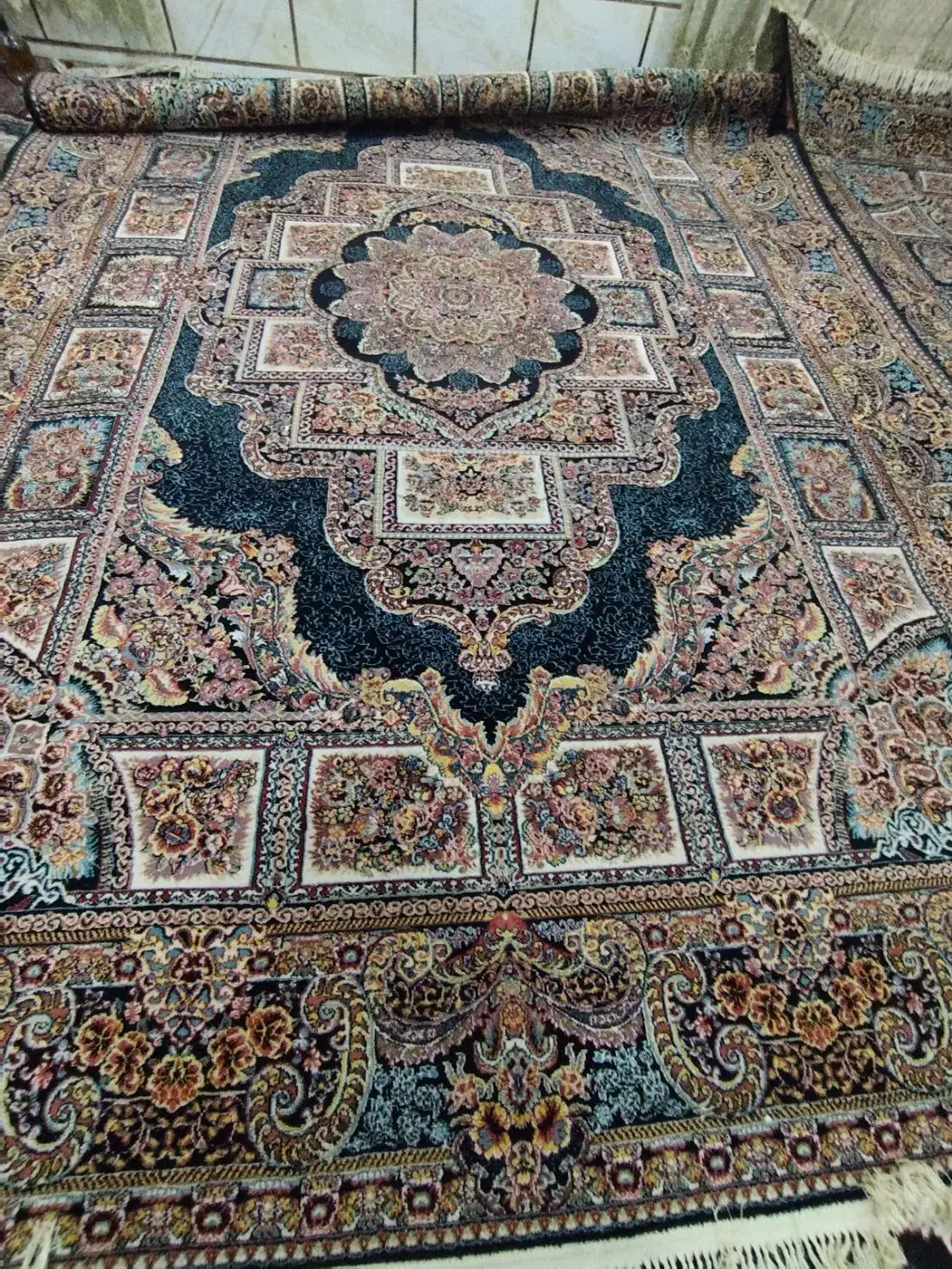 یک جفت۹ودومی تک درحدنو|فرش|آبادان, |دیوار