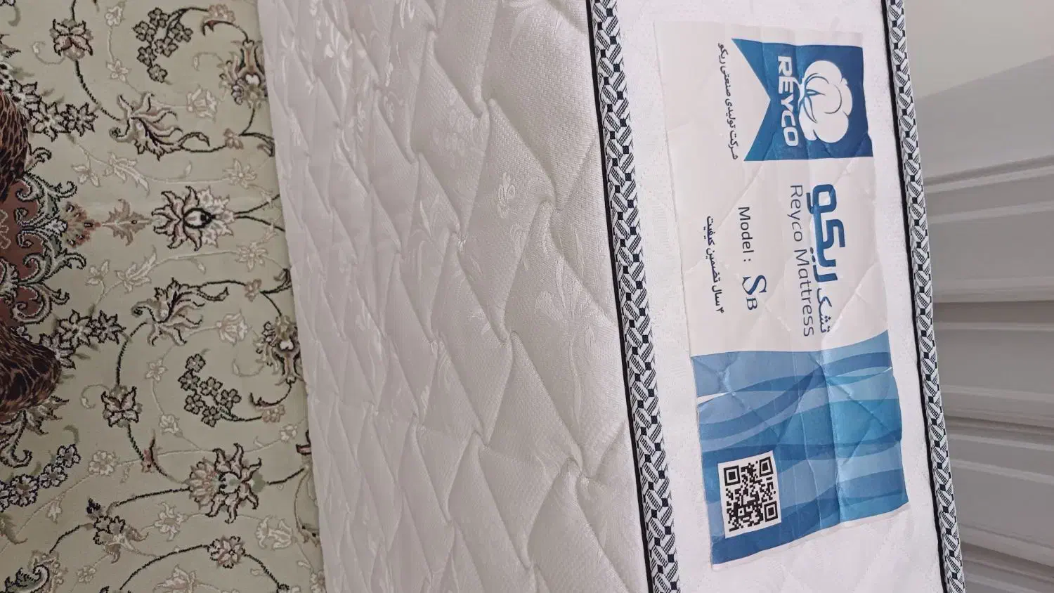 خوش خواب|تشک تختخواب|ری, فیروزآبادی|دیوار