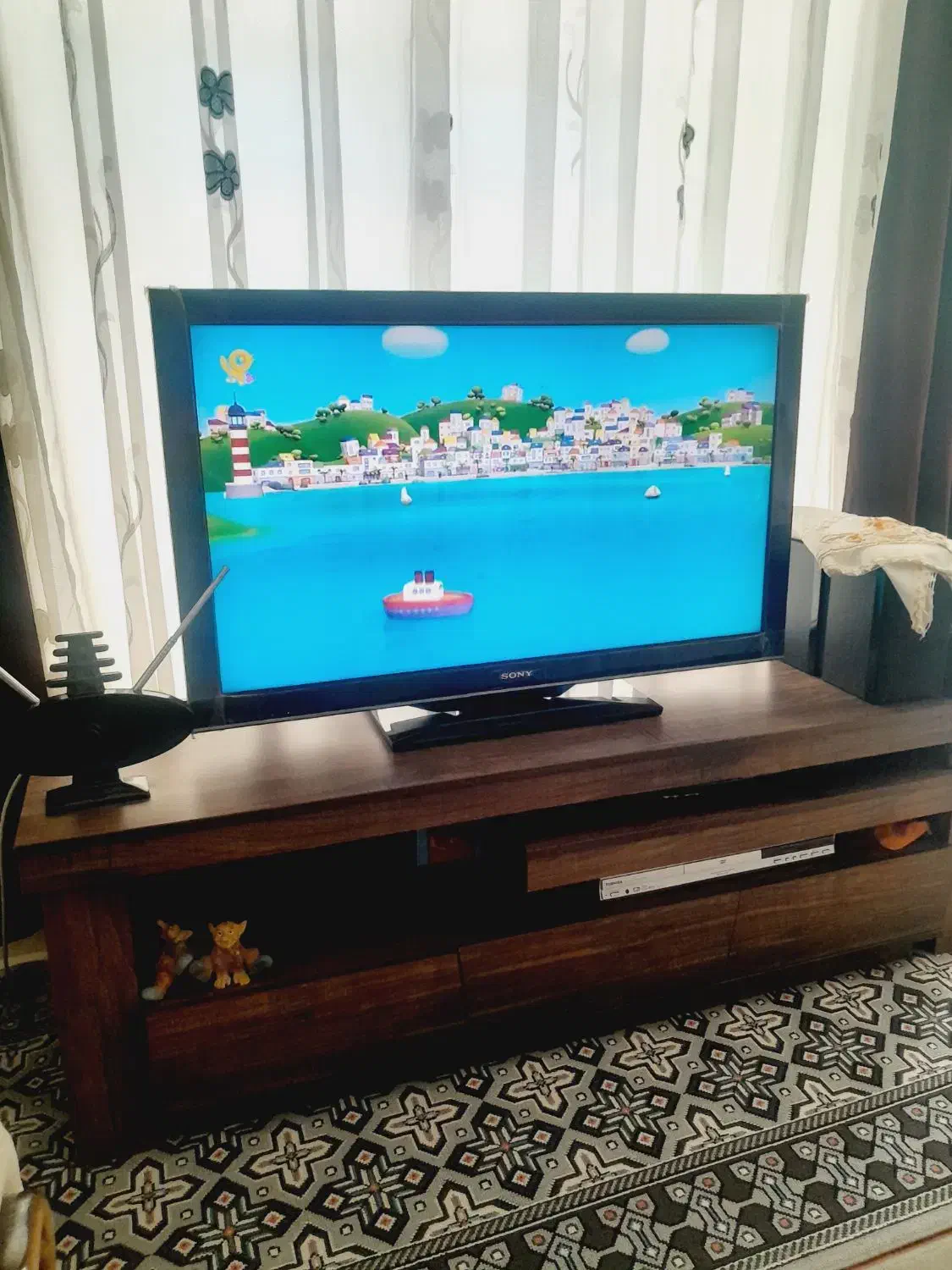 ال سی دی|تلویزیون و پروژکتور|شیراز, شهرک مهدیآباد|دیوار