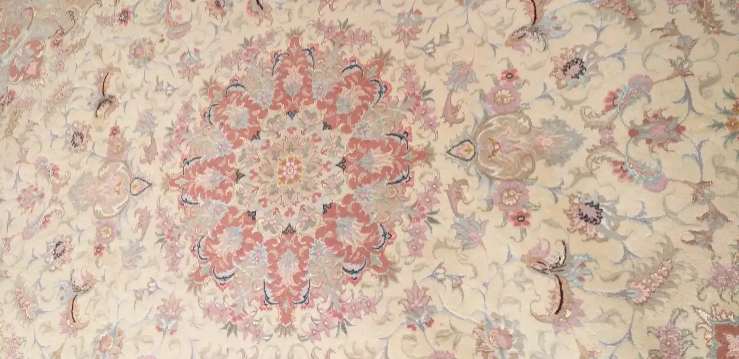 فرش دستباف ابریشم|فرش|مشهد, آبکوه|دیوار