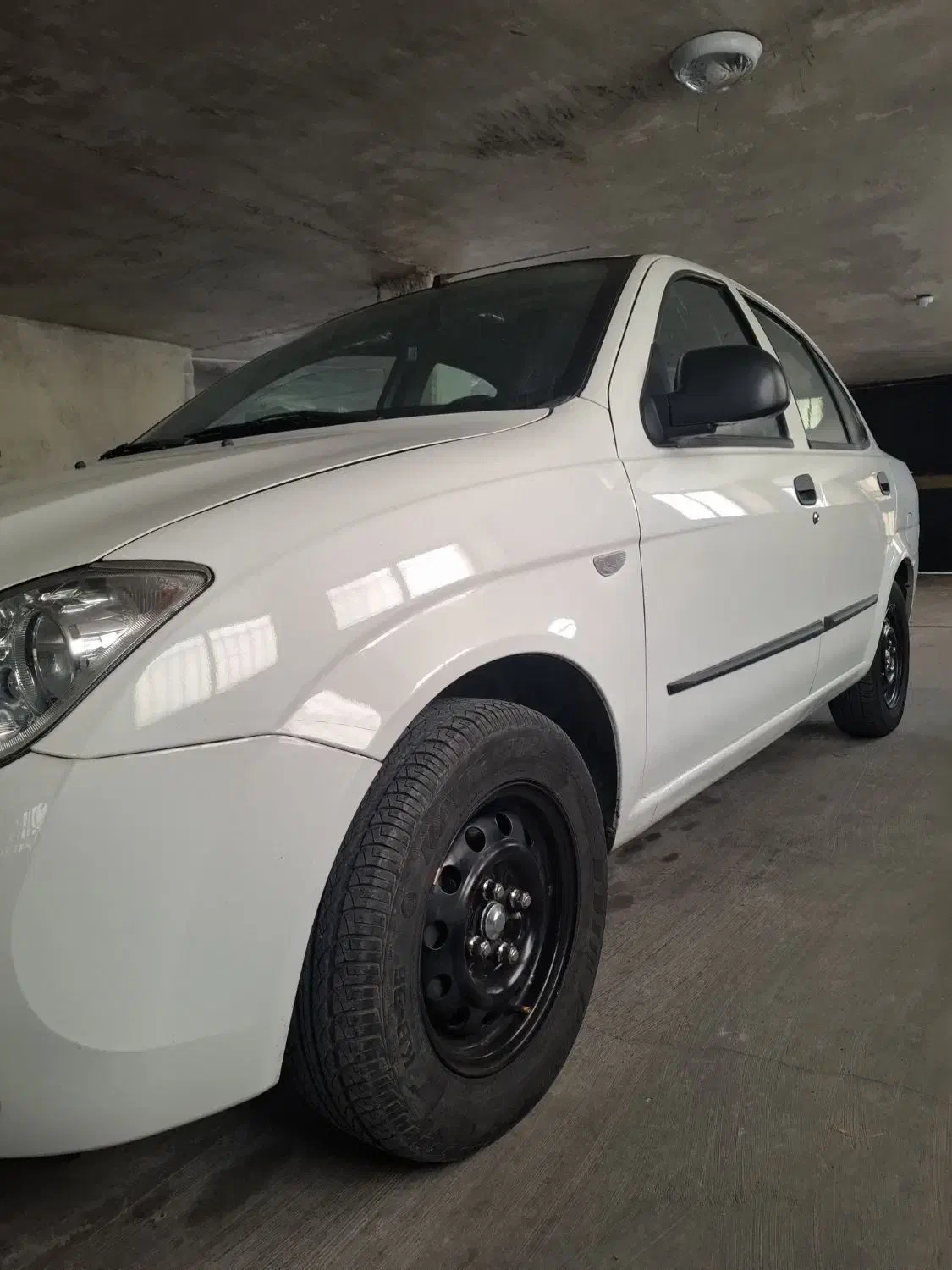 تیبا۱مدل۹۹|خودرو سواری و وانت|فولادشهر, B7|دیوار