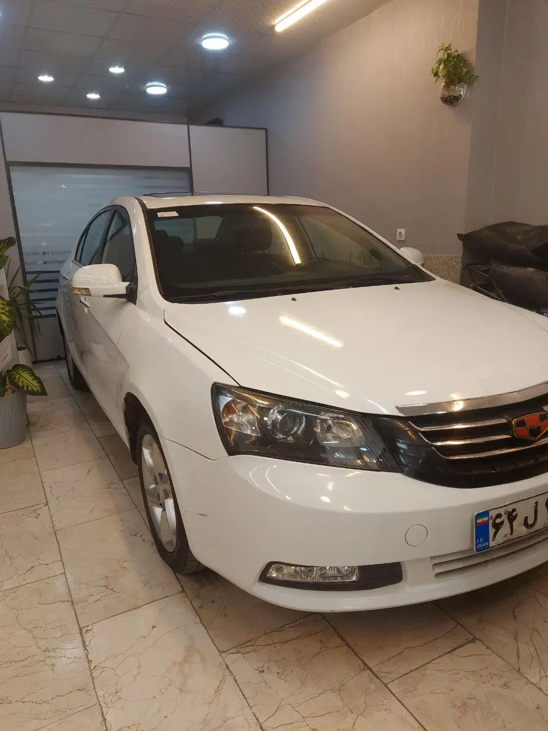 جیلی ۲۰۱۳ موتور بزرگ|خودرو سواری و وانت|مشهد, دانشجو|دیوار