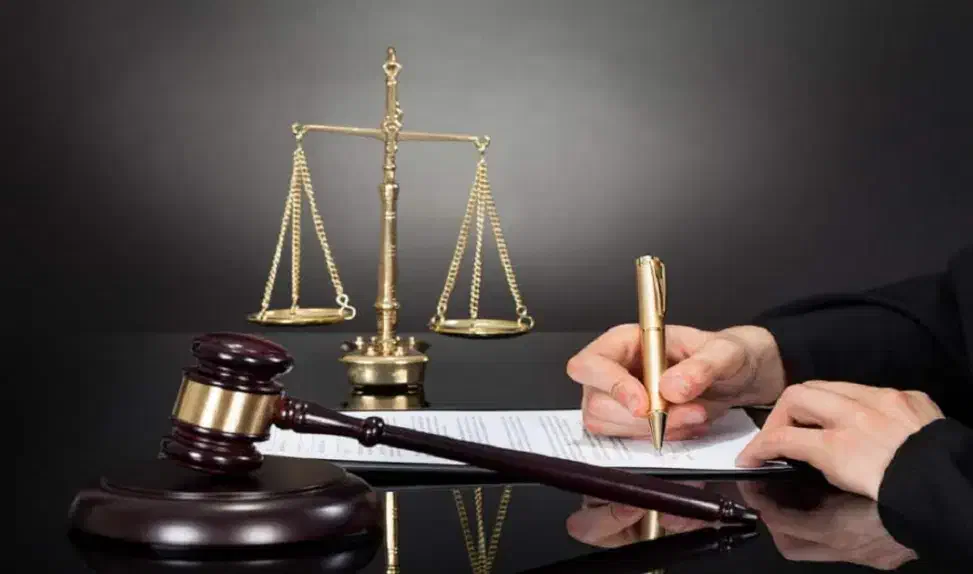 وکیل دادگستری درکلیه دعاوی مشاوره رایگان|خدمات مالی، حسابداری، بیمه|ساری, |دیوار