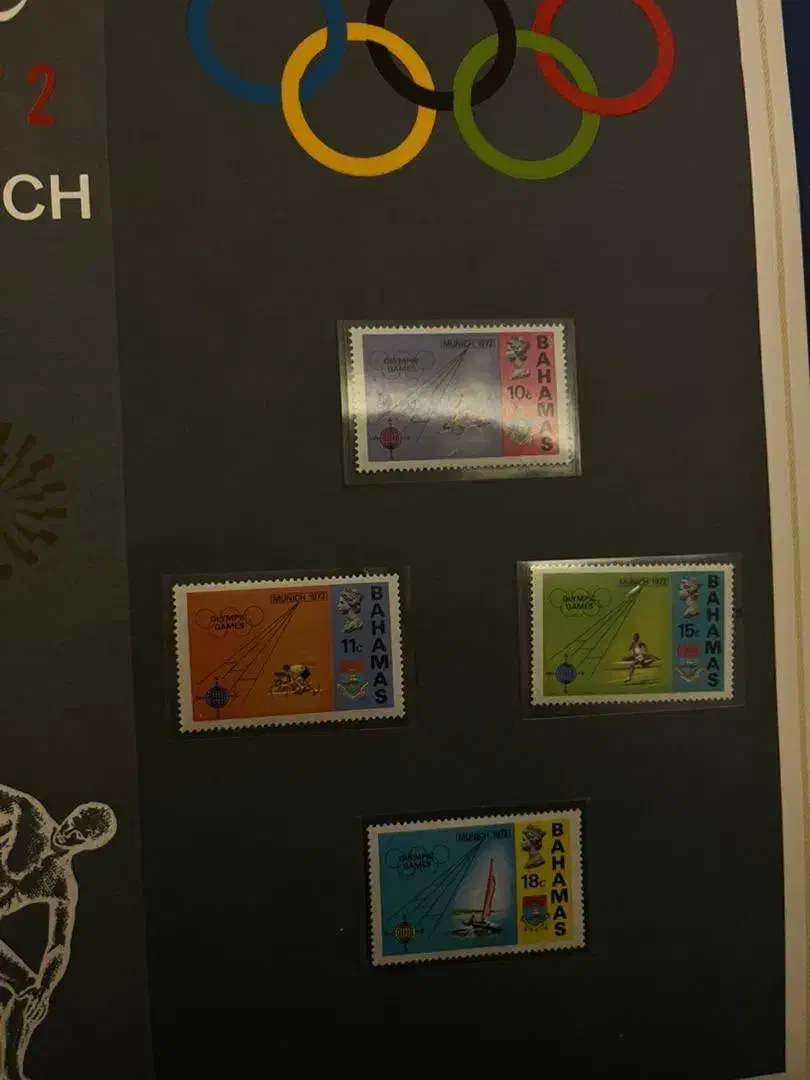 البوم تمبر المپیک۱۹۷۲مونیخ و آپولو۱۱ آپادانا|کلکسیون سکه، تمبر، اسکناس|تهران, پردیسان|دیوار