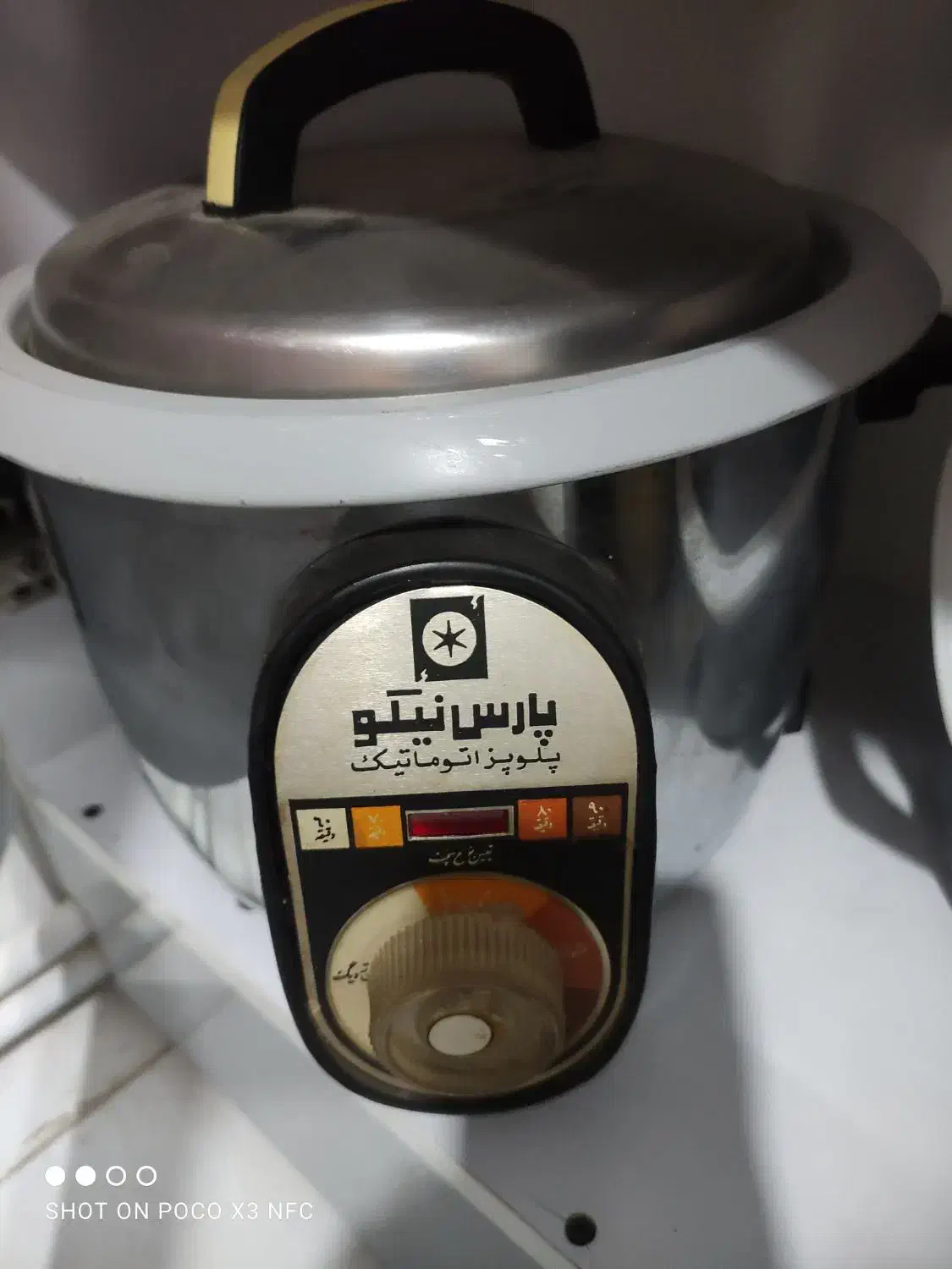 قابلمه تفلون زنبوری هفت تیکه|ظروف پخت‌وپز|گلبهار, شهر جدید گلبهار|دیوار