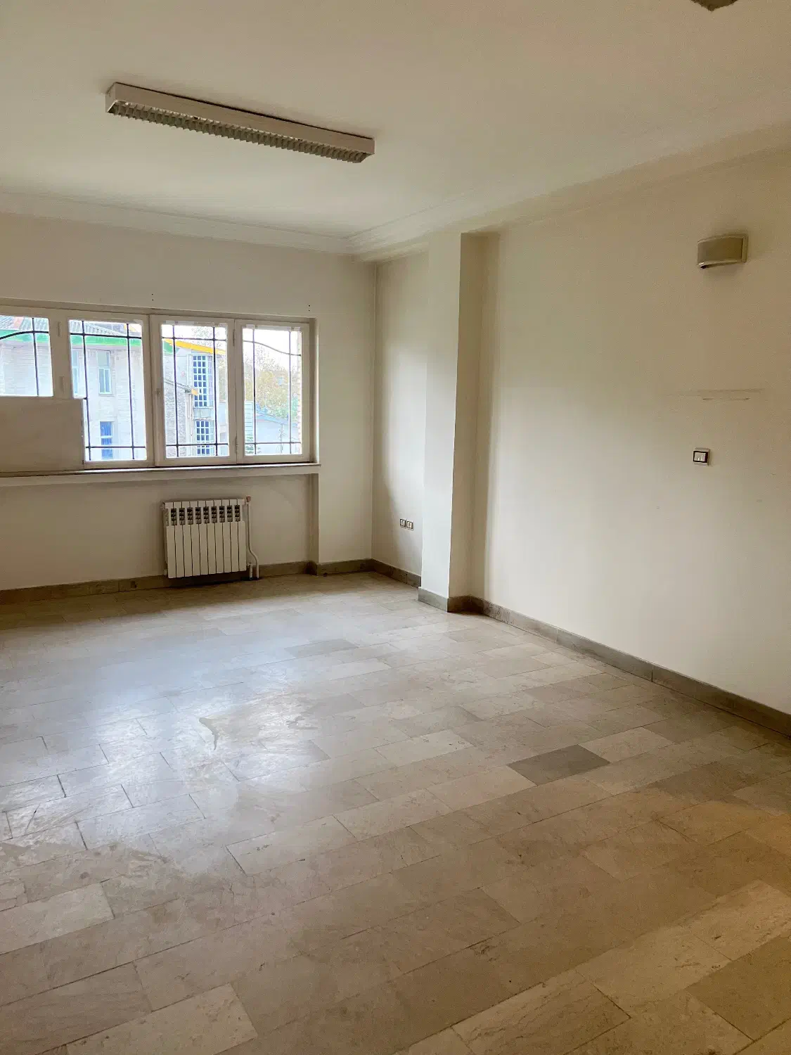 فروش واحد تجاری ۱۰۱ متری در پارک شهر|فروش دفتر کار، اتاق اداری، مطب|رشت, پورسینا|دیوار