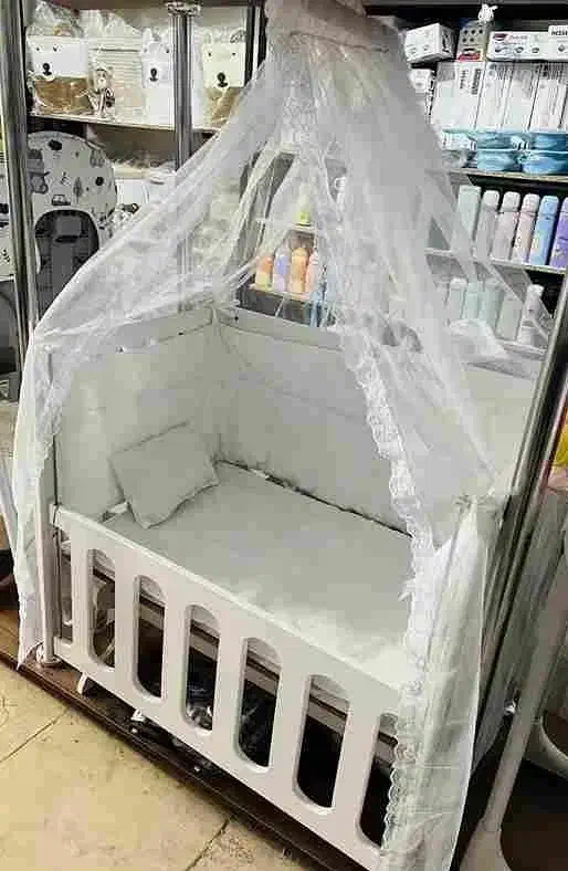 تخت کنار مادر ام دی اف|تخت و صندلی بچه|تهران, خواجه نظام الملک|دیوار