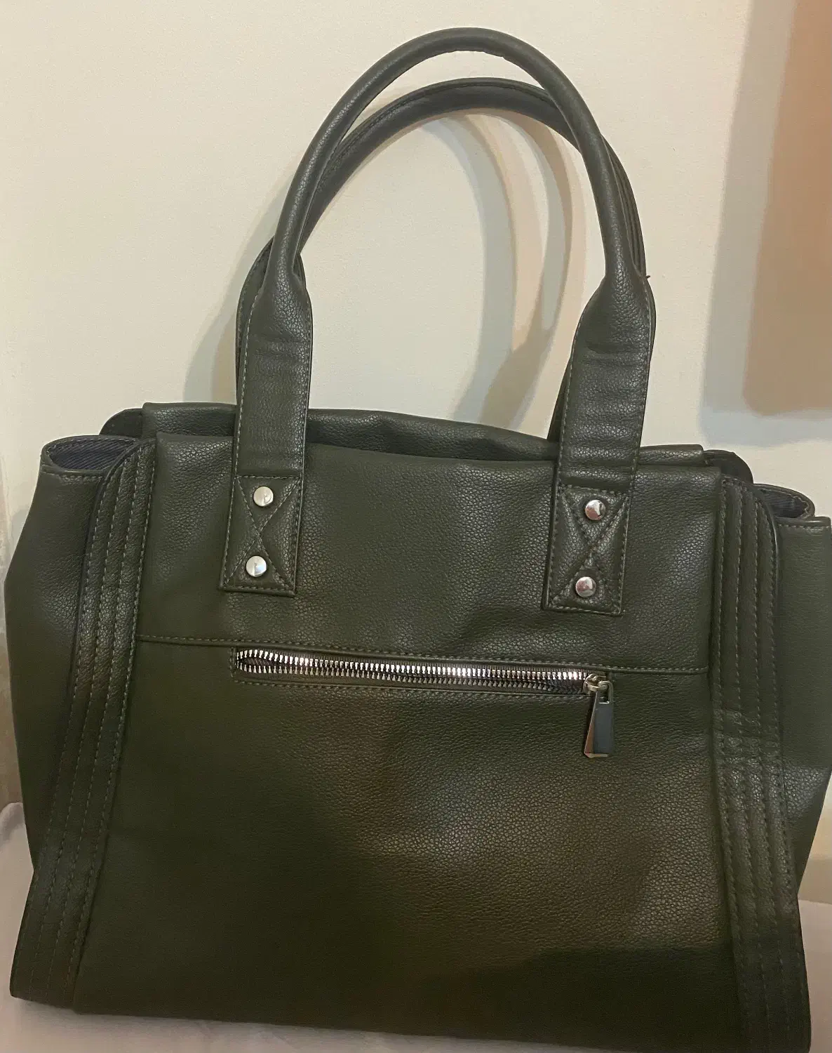 کیف سبز|کیف، کفش، کمربند|رشت, بلوار گیلان|دیوار