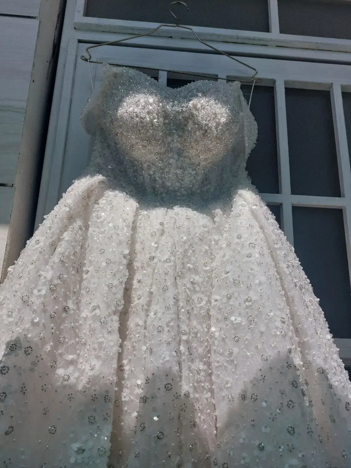 لباس عروس|لباس|فسا, |دیوار