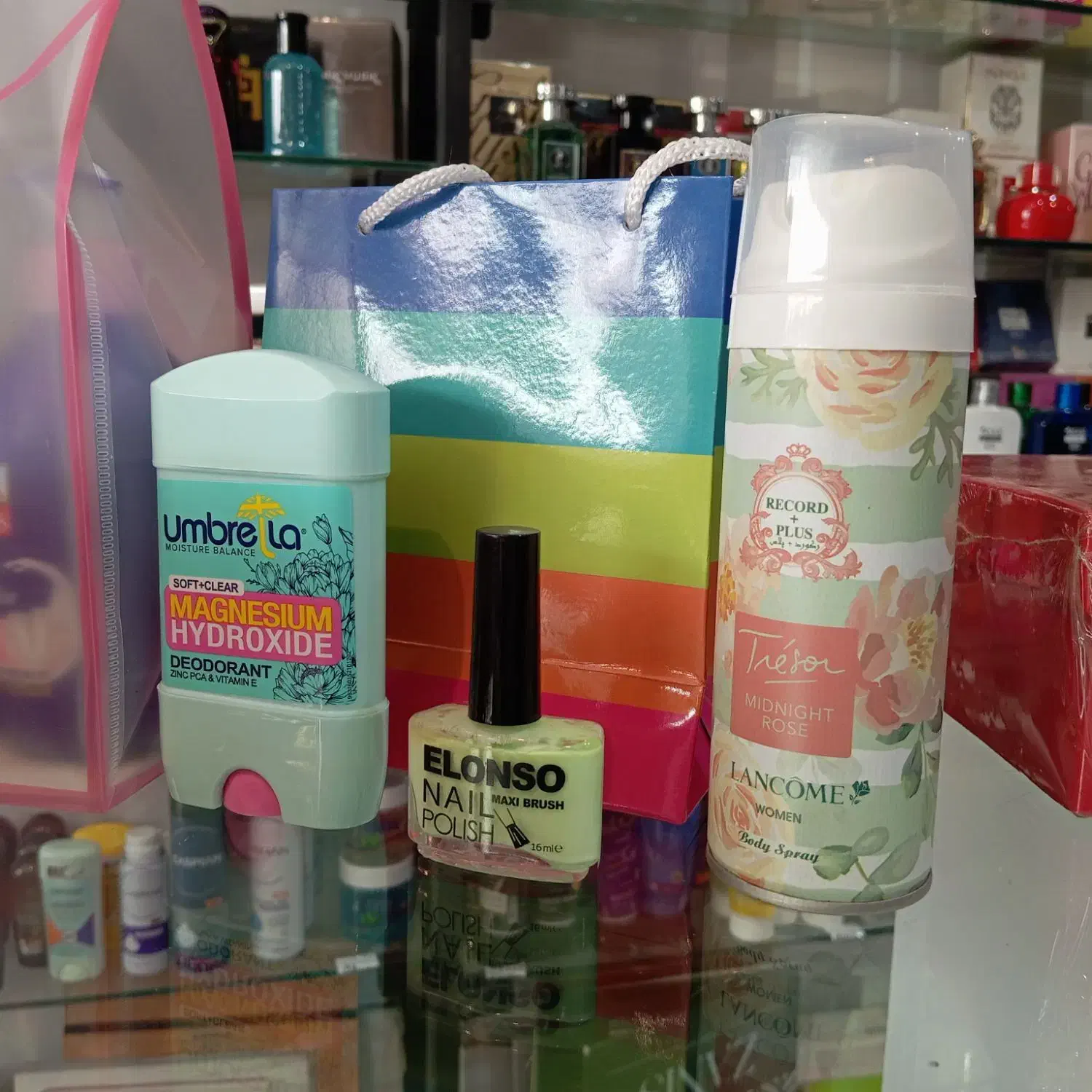 پک هدیه روز زن|آرایشی، بهداشتی، درمانی|مشهد, ولیعصر (شهرک غرب)|دیوار