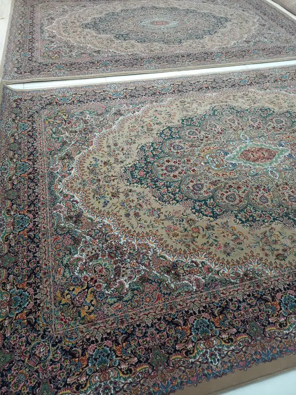 جفت فرش ۶متری ۱۰۰۰شانه ۳۰۰۰تراکم درحدنو|فرش|کرج, کمالشهر|دیوار