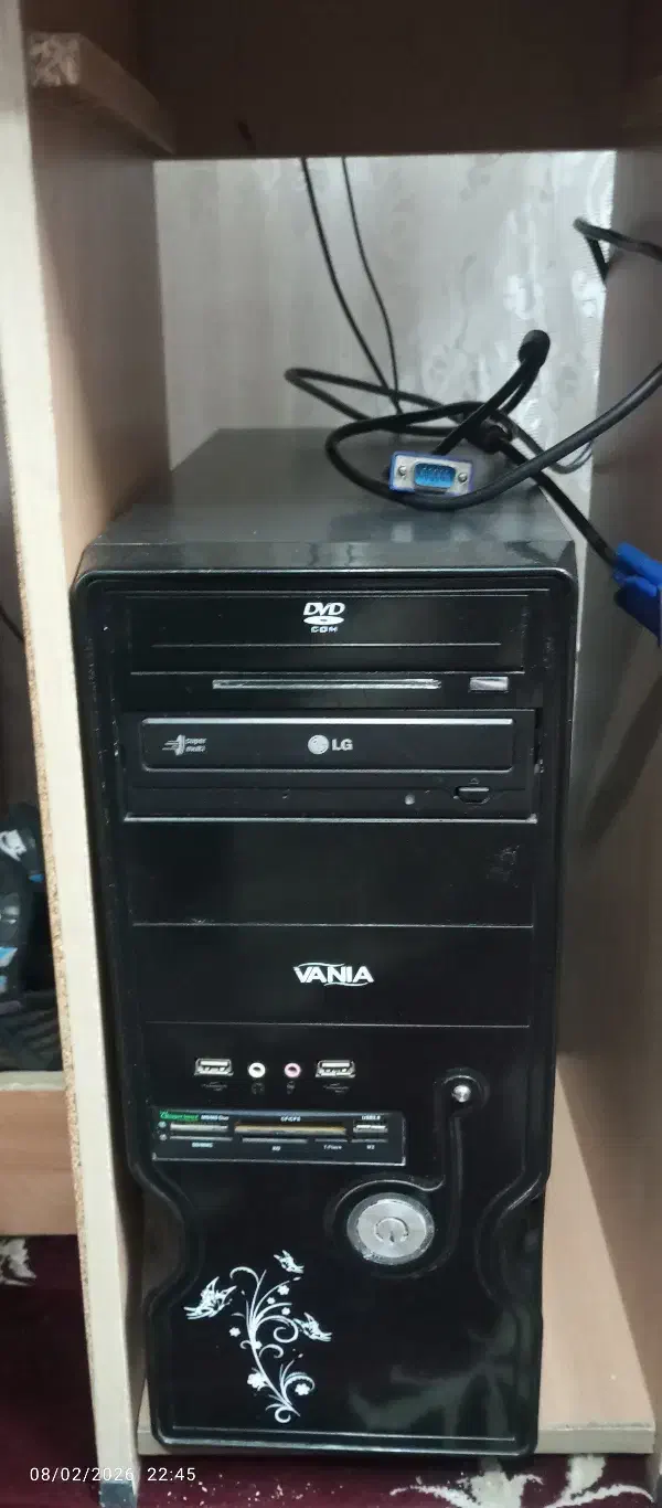 کامپیوتر|رایانه رومیزی|تربت‌حیدریه, آغوی|دیوار