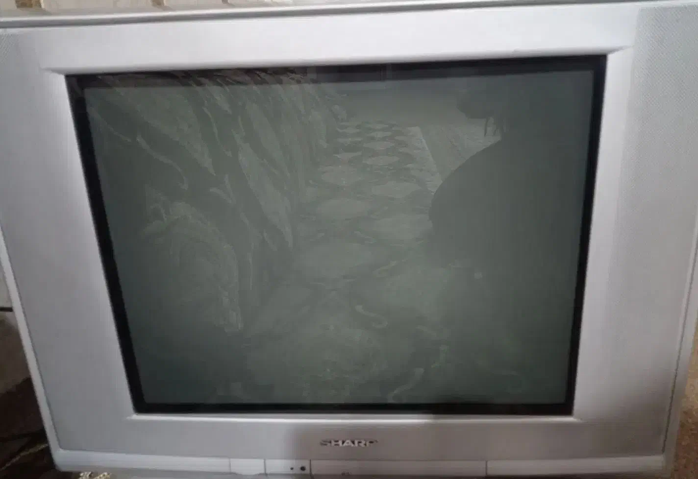 تلویزیون شارپ21 اینچ|تلویزیون و پروژکتور|بندر گناوه, |دیوار