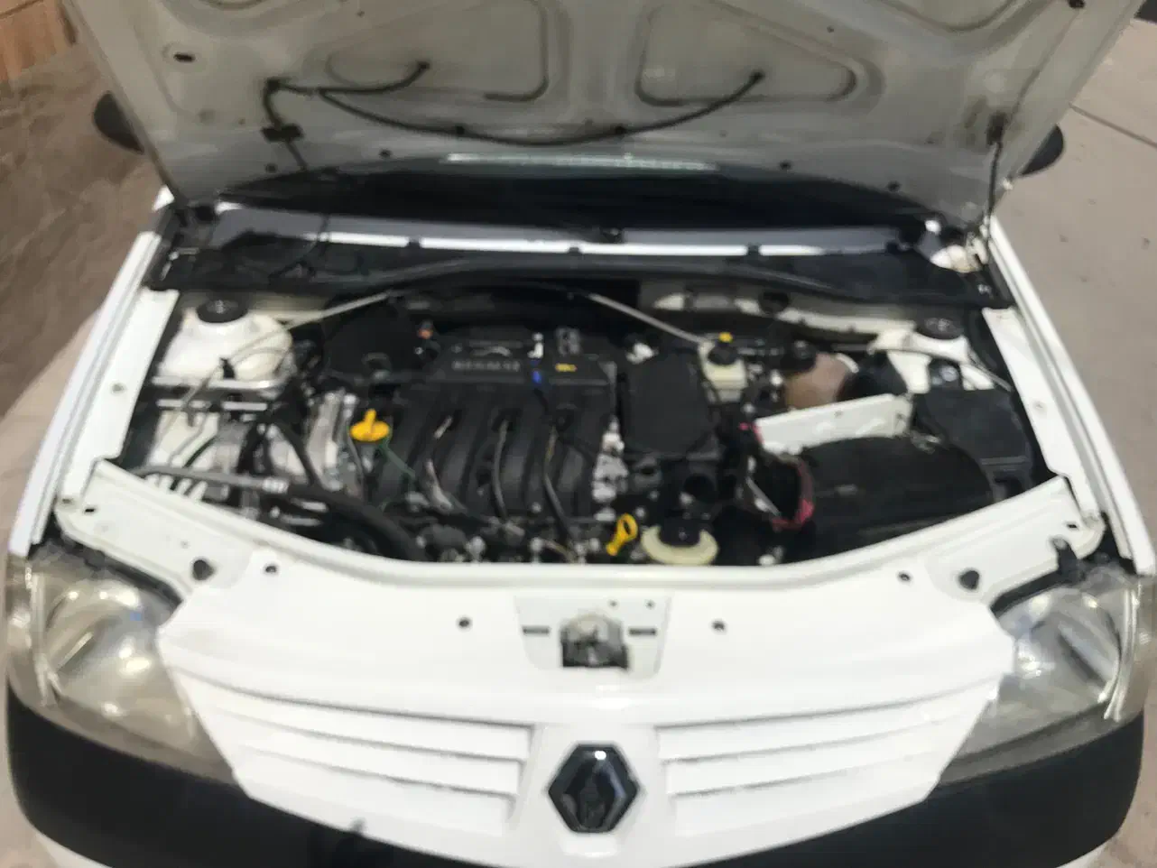 L90 E2 1389|خودرو سواری و وانت|کرمان, |دیوار