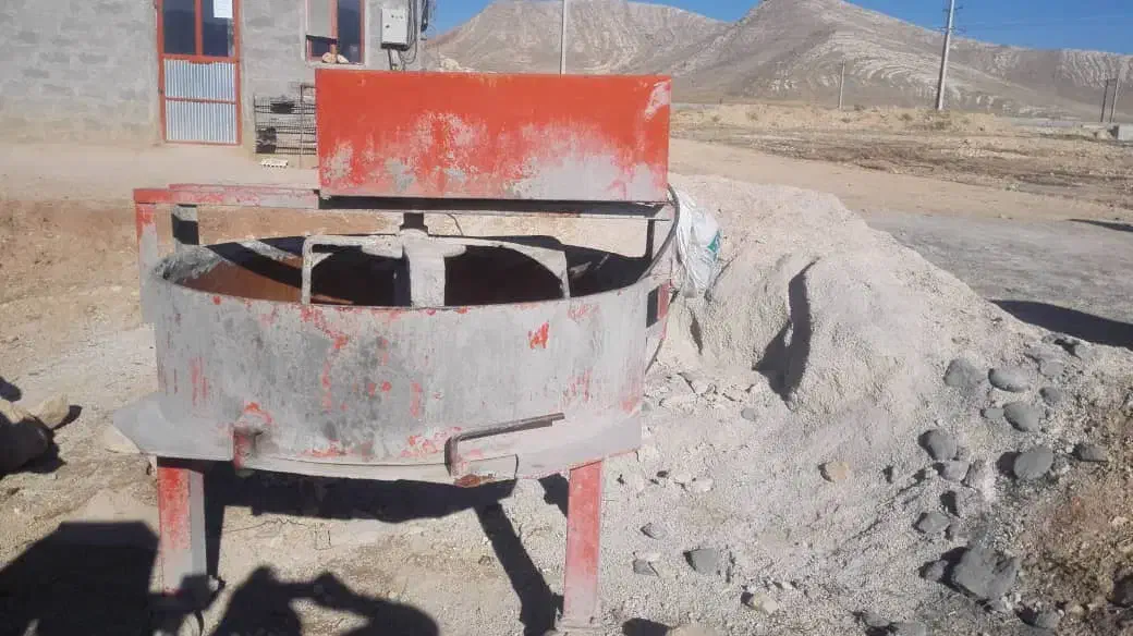 دستگاه بلوک زن و همزن و جدول زن  در حد نو|ماشین‌آلات صنعتی|رشت, نامجو|دیوار