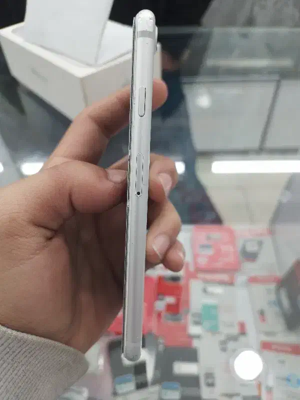 آیفون ۷|موبایل|تهران, بریانک|دیوار