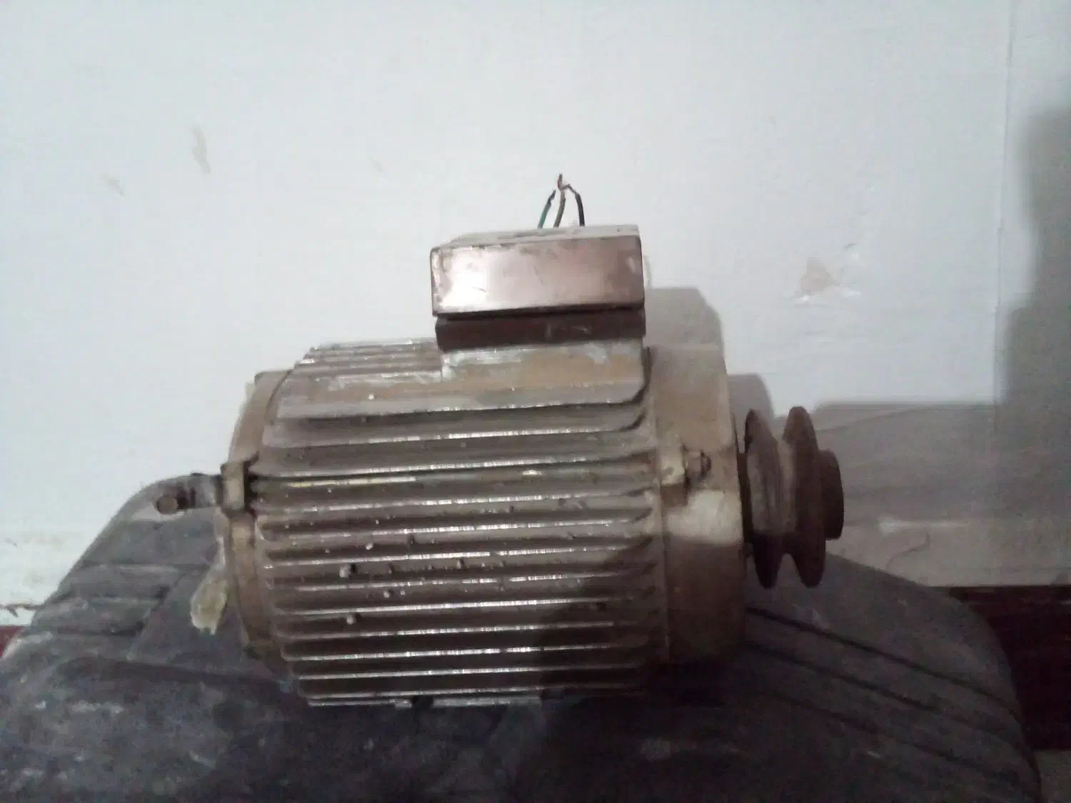 پمپ اب یادینام|مصالح و تجهیزات ساختمان|اهواز, شهرک رزمندگان|دیوار