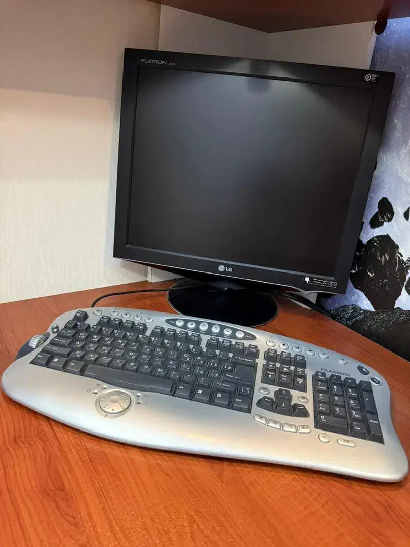 مانیتور LG نو کیس کیبورد موس (کامپیوتر کامل)|رایانه رومیزی|کرج, کوی مدرس|دیوار