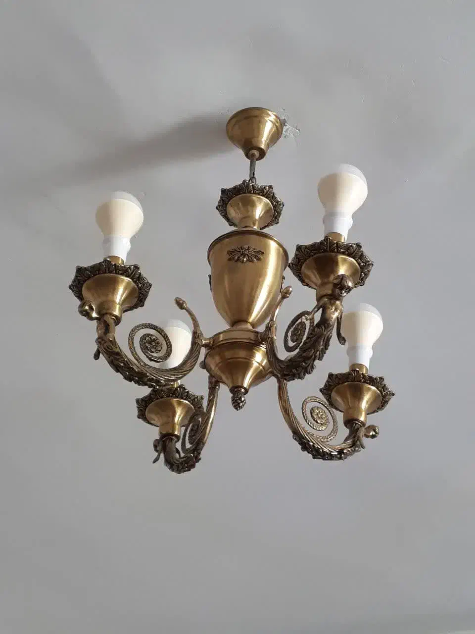 لوستر برنز اصل قدیمی|لوستر و چراغ آویز|ماهیدشت, |دیوار