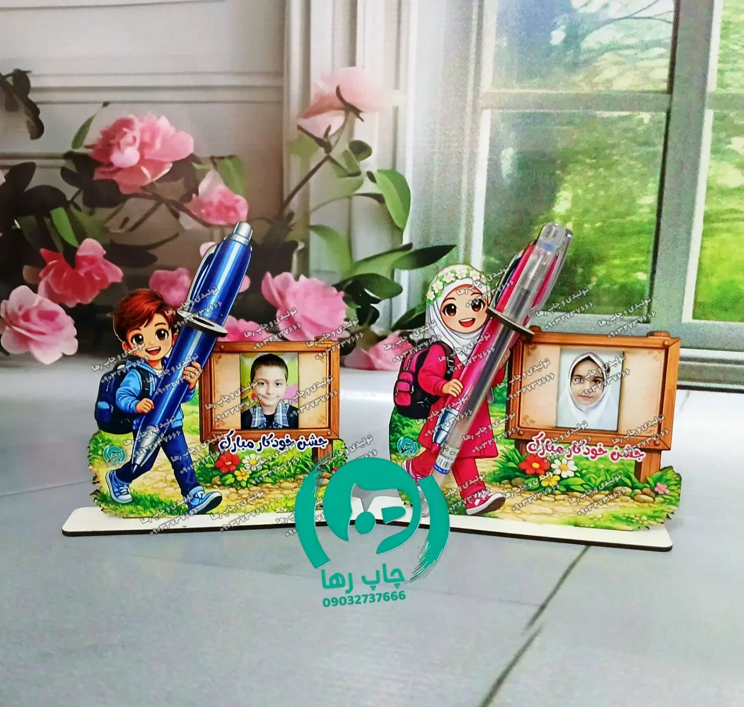 استند جاخودکاری.استند عکس‌  هدیه جشن خودکار|لوازم التحریر|مشهد, ابوذر|دیوار