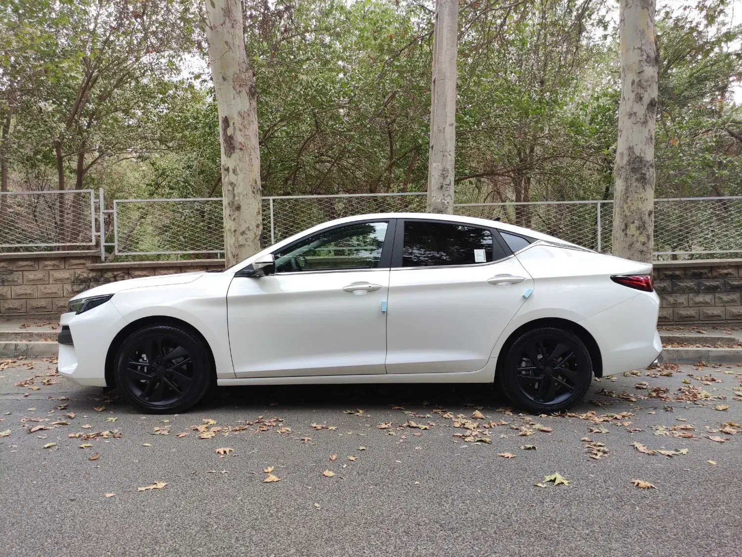 کی ام سی j7 مدل 1404|خودرو سواری و وانت|کرج, جهانشهر|دیوار