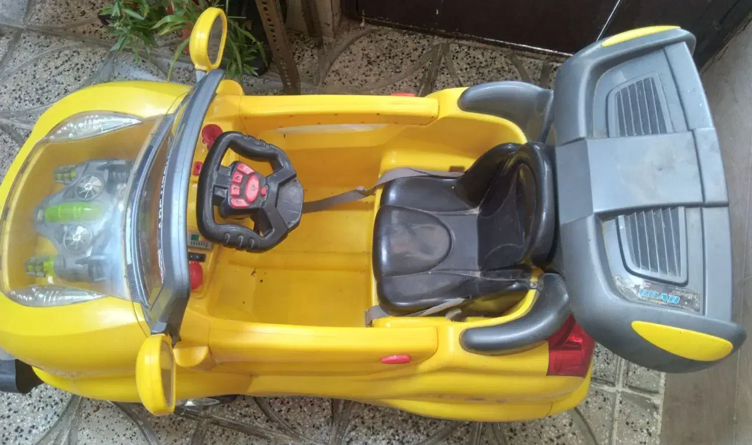 ماشین شارژی بدون باطری قیمت ۳۵۰۰۰۰۰ تومان|اسباببازی|قرچک, داوود آباد|دیوار