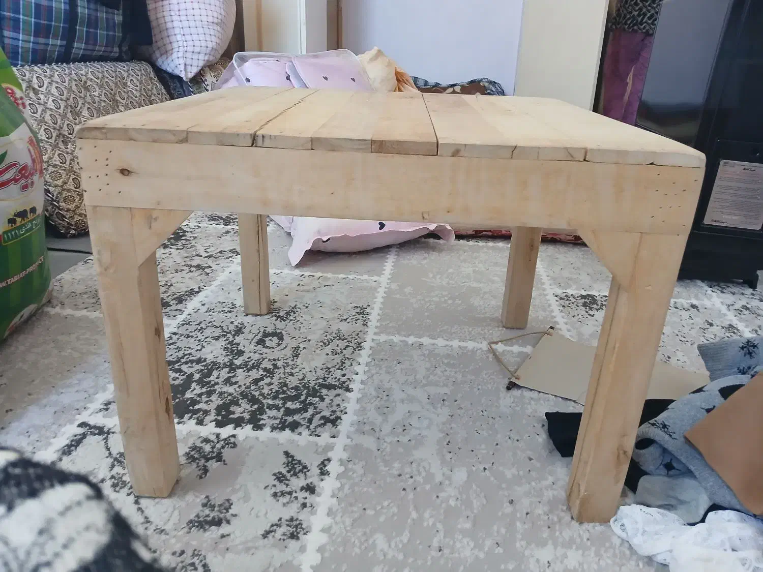 کرسی|مبلمان خانگی و میز عسلی|سنندج, |دیوار