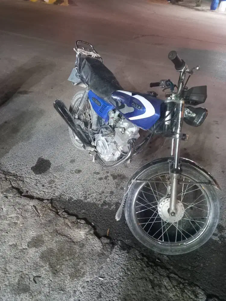 موتور125|موتورسیکلت|کوه چنار, |دیوار