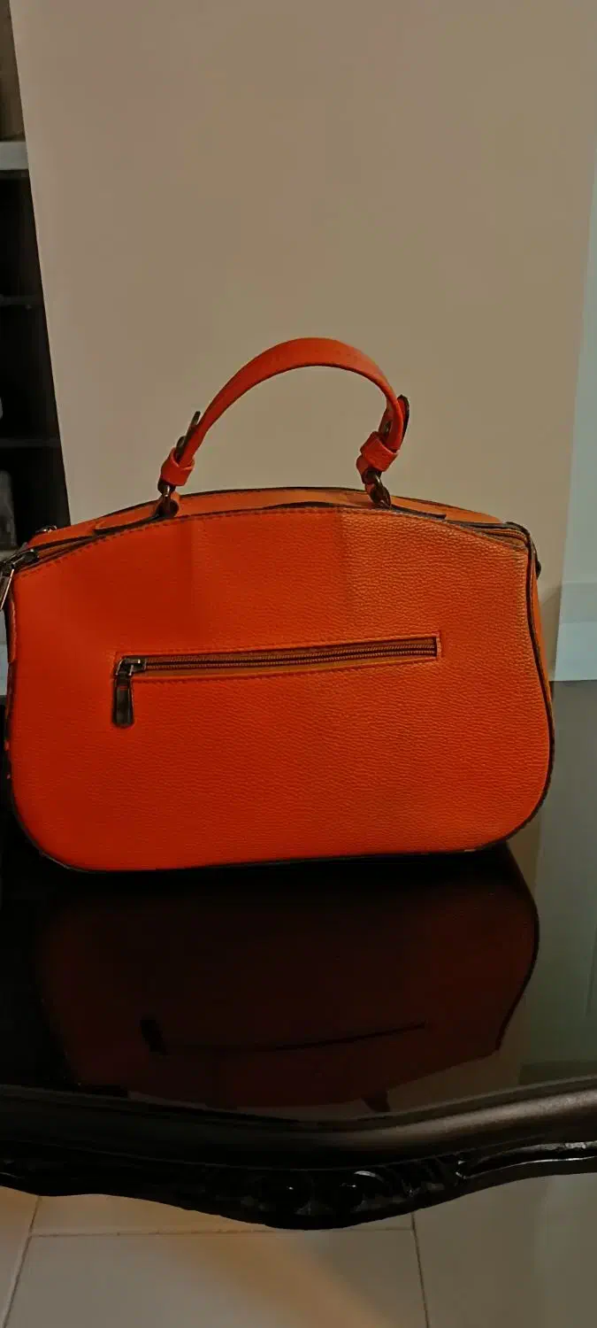 کیف|کیف، کفش، کمربند|پردیس, فاز ۱|دیوار