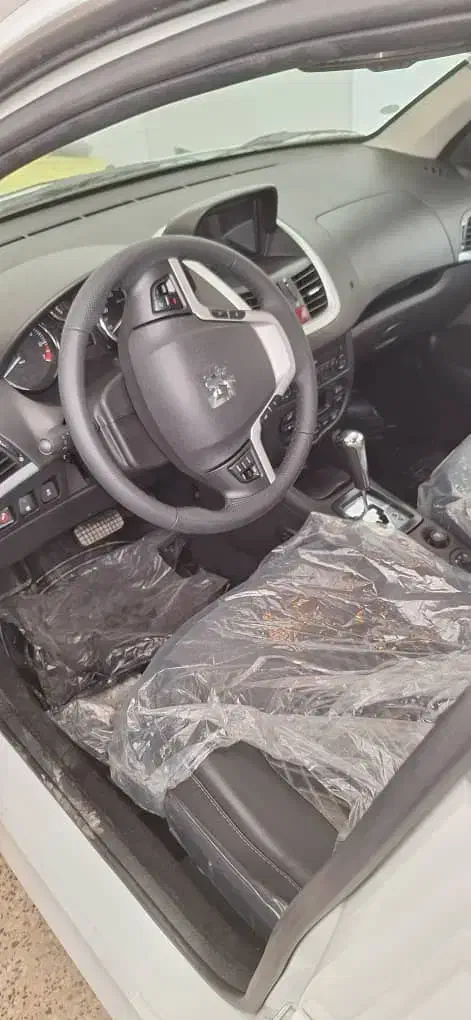 فروش 207i سقف پانا ارتقا یافته اتوماتیک 1404|خودرو سواری و وانت|مبارکه, |دیوار