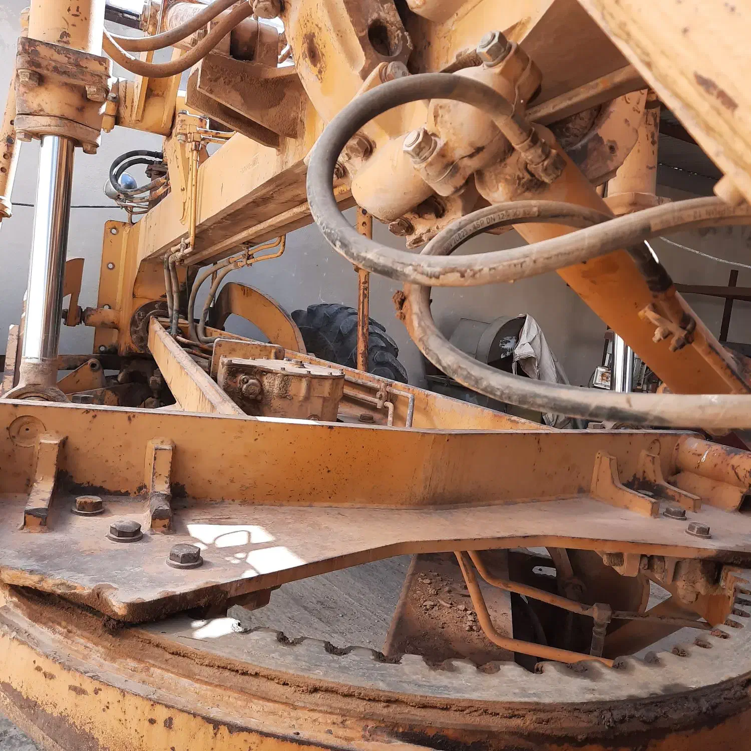 فروش گریدر ار۲|خودرو سنگین|تهران, شهید رجایی|دیوار