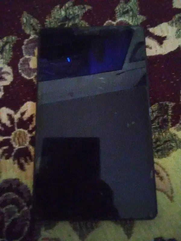 تبلت کاملا سالم حراج همراه کارتون|تبلت|آبادان, |دیوار