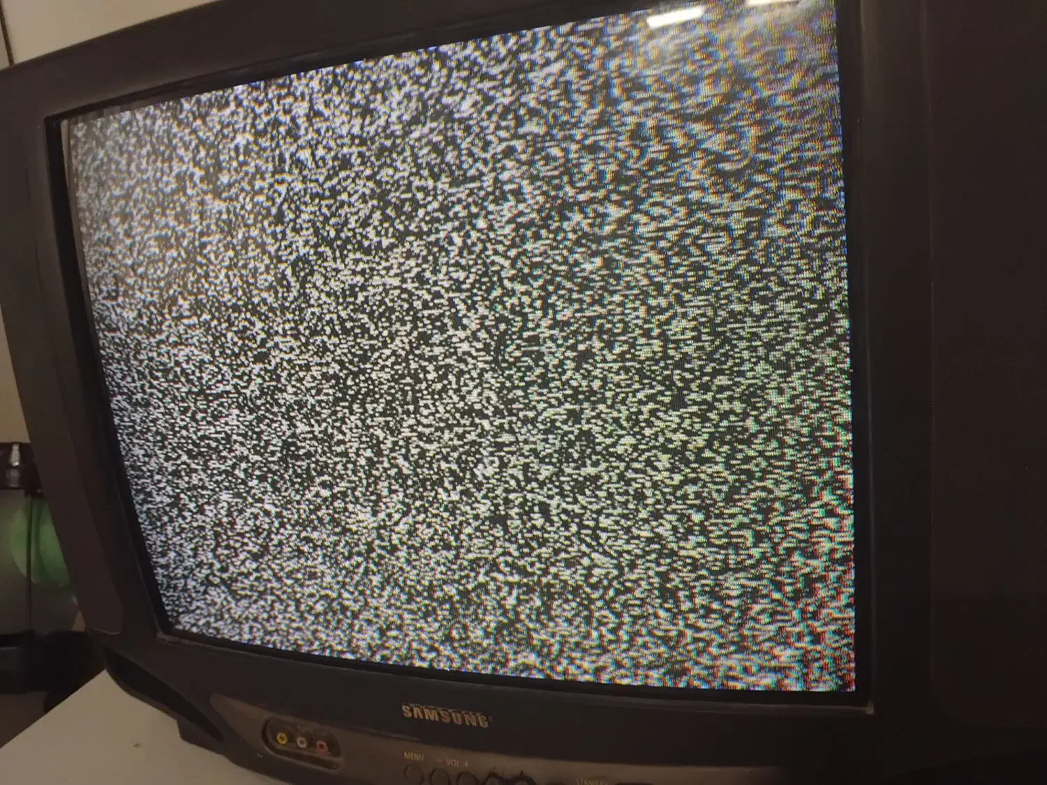 سالم مارک سامسونگ با قیمت استثنایی تخفیف هم داره|تلویزیون و پروژکتور|آستانه سرا, |دیوار