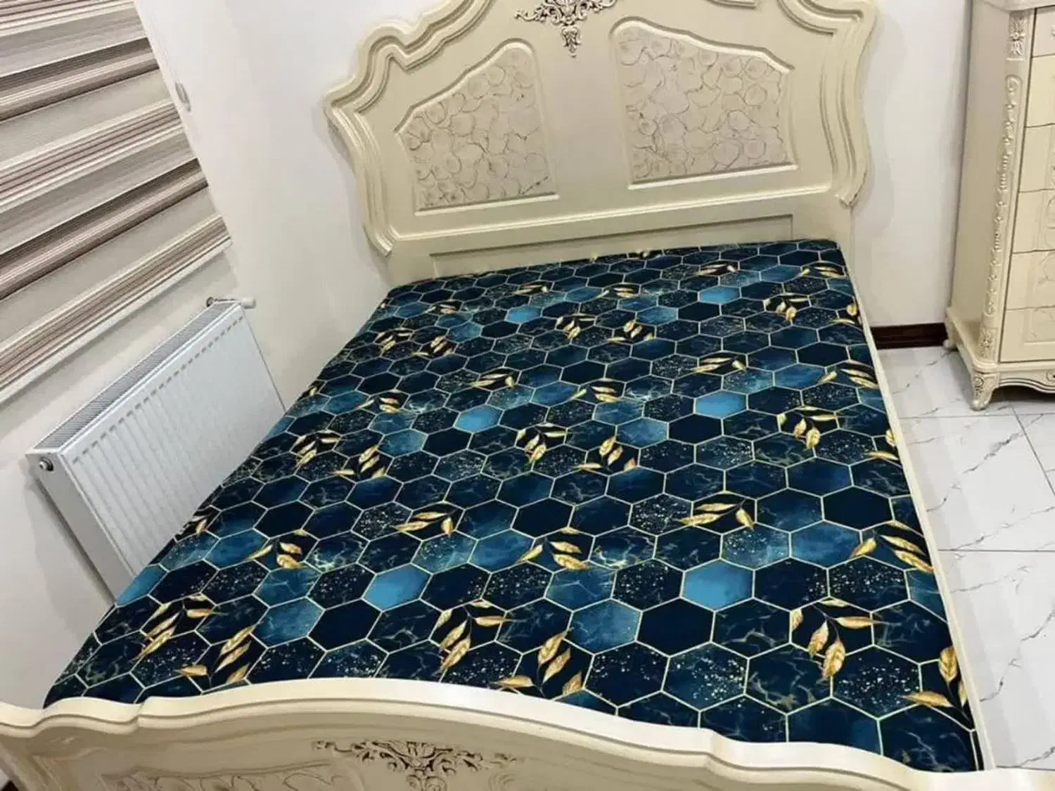 محافظ تشک کش دار|سرویس روتختی|آستانه اشرفیه, |دیوار