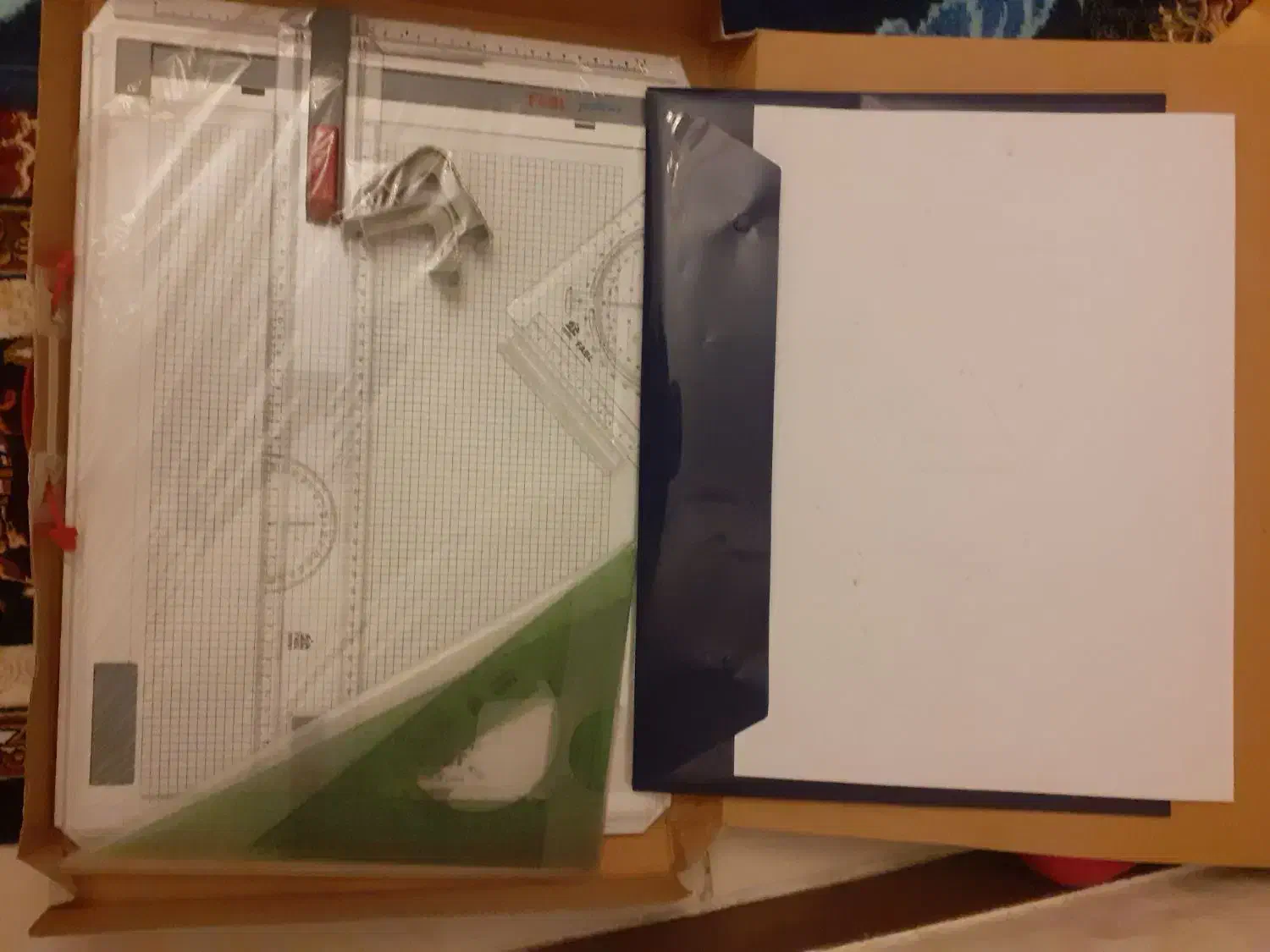 تخته رسم|لوازم التحریر|تهران, شهمیرزادی|دیوار