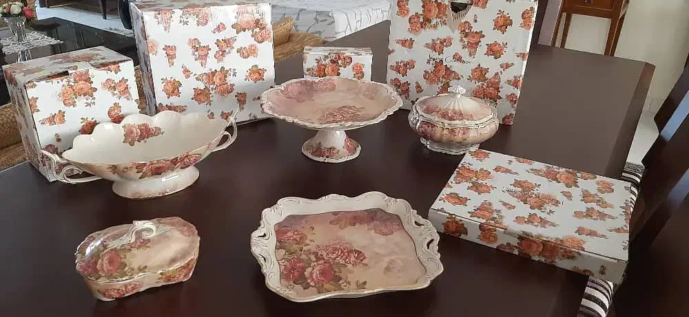 ظروف پذیرایی لمونژ مناسب جهیزیه نو نو خارجی|ظروف سرو و پذیرایی|اصفهان, مرداویج|دیوار