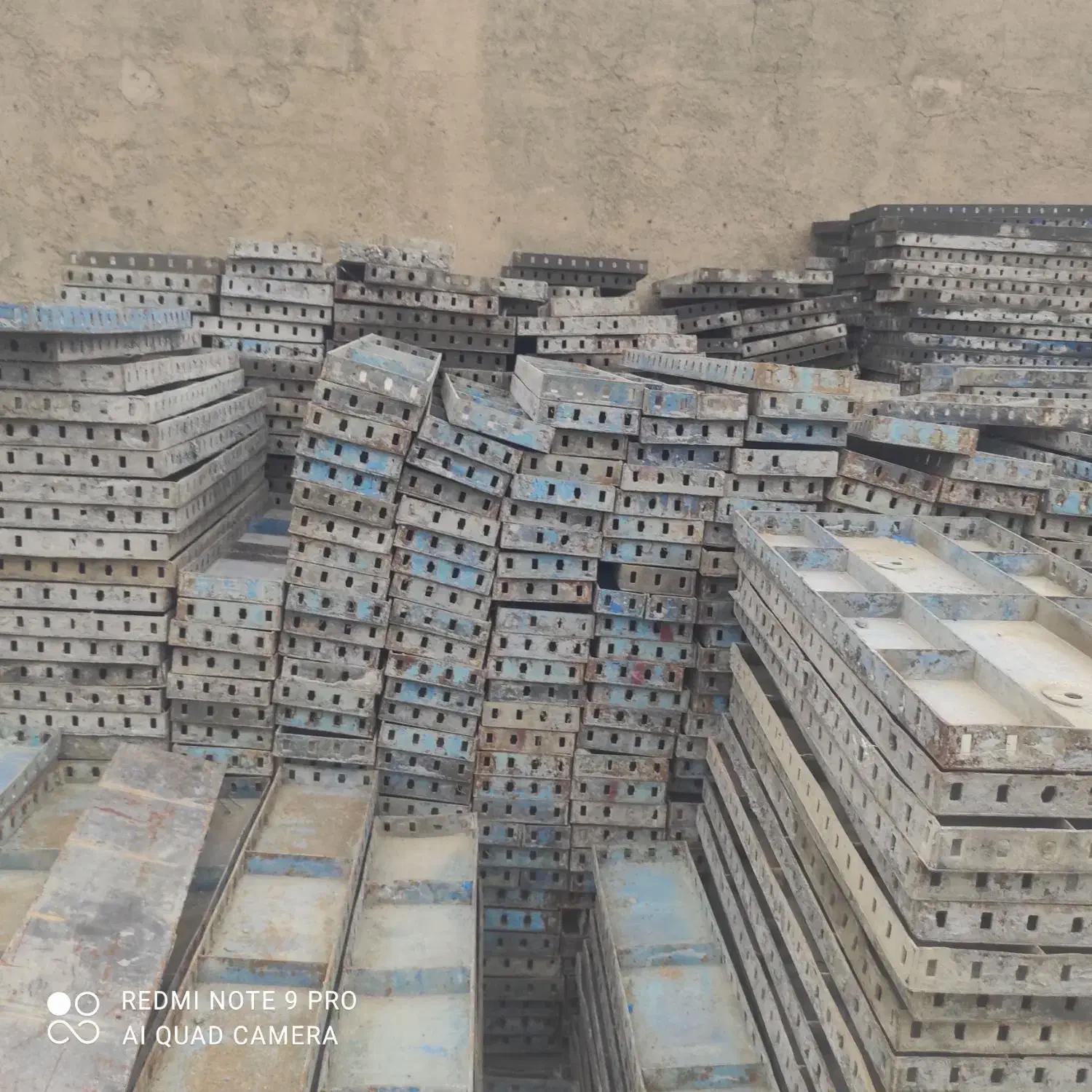 قالب لوله جک|مصالح و تجهیزات ساختمان|بیرانوند, |دیوار