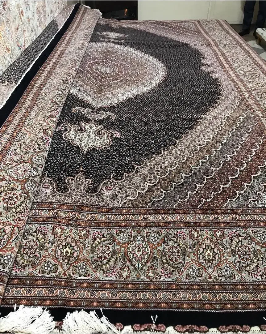 فرش  فروش درمحل خریدار  گاندی  توانیر  ولی  عصر|فرش|تهران, گاندی|دیوار