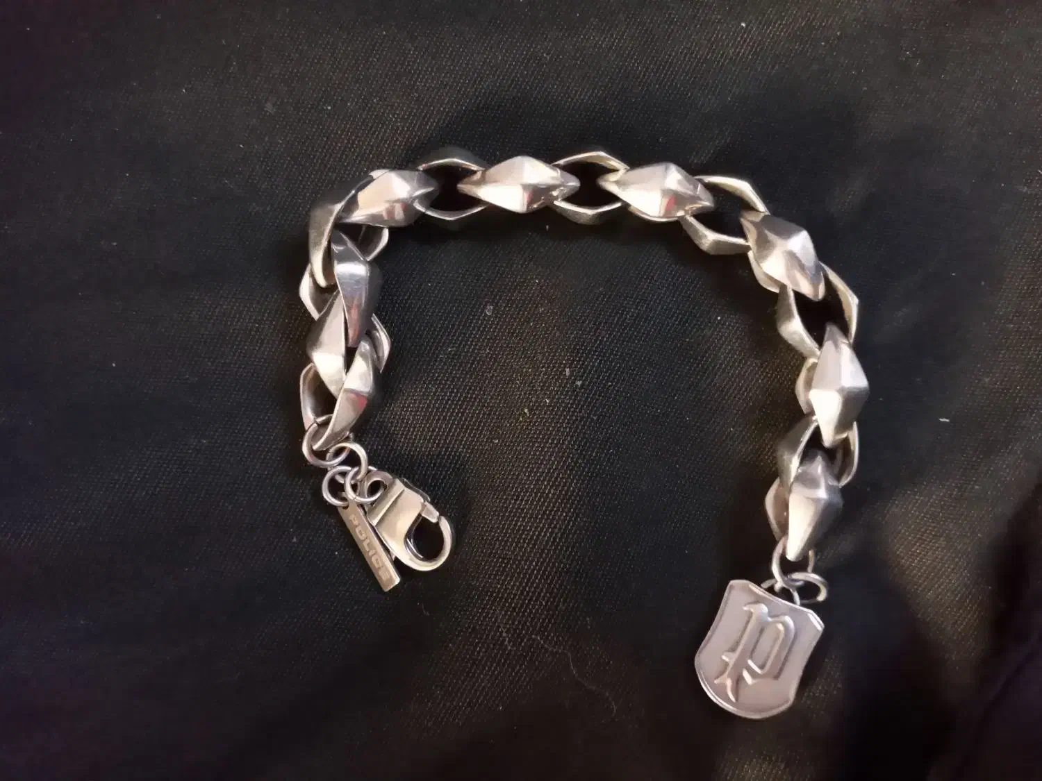 دست بند اسپرت برند پلیس|جواهرات|اصفهان, همتآباد|دیوار