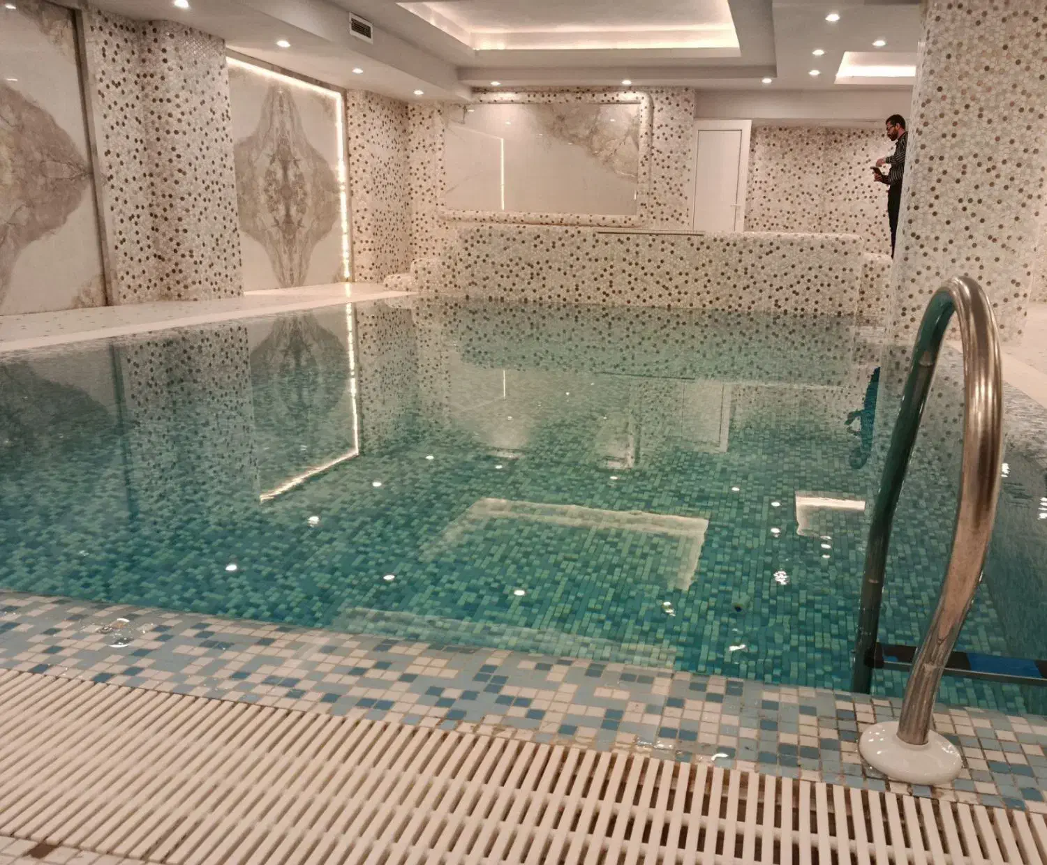 شریعتی / 128 متر سه خواب مستر / فول مشاعات|فروش آپارتمان|تهران, خواجه نصیر طوسی|دیوار