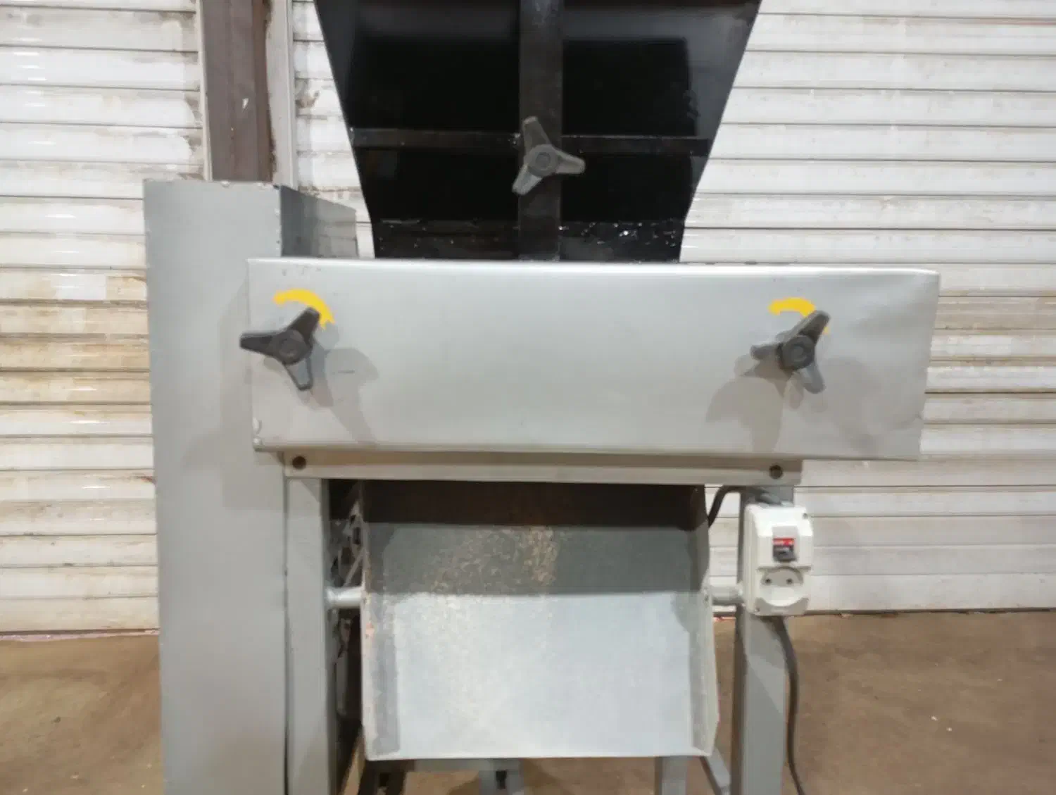 دستگاه والس جو پرک دامی|خردکن، آسیاب، غذاساز|تویسرکان, |دیوار