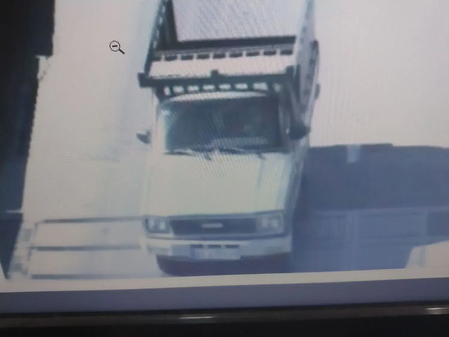 وانت مزدا ۲۰۰۰ گم شده|اشیا|گرگان, |دیوار