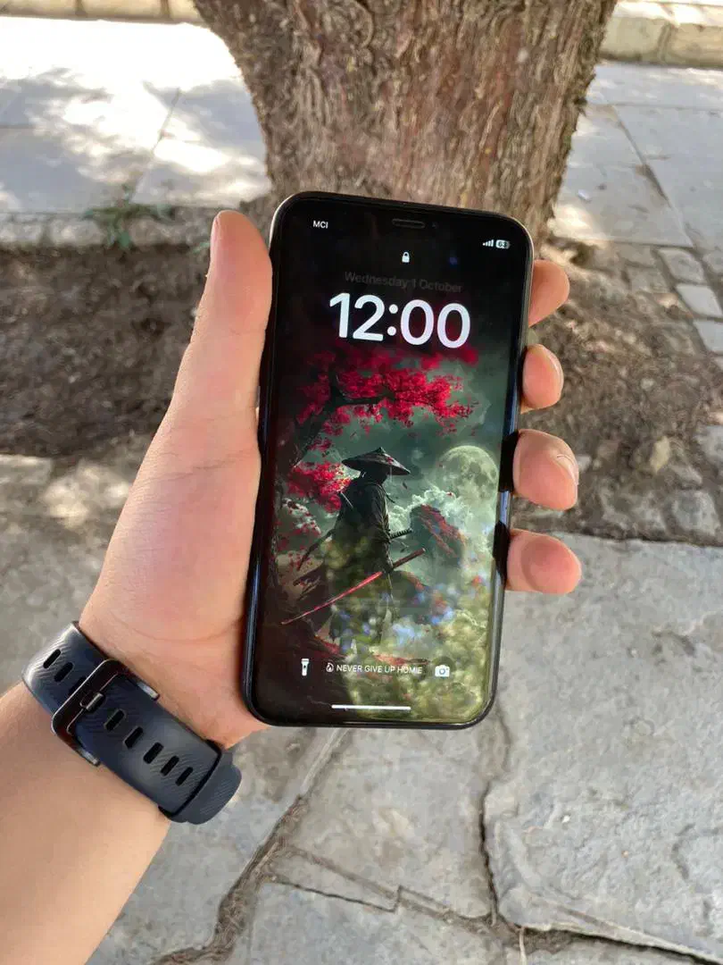 Iphone xr //// آیفون ایکس آر|موبایل|همدان, |دیوار