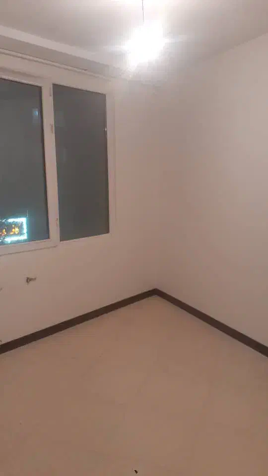 ۸۵مترواحد۲خواب فول ۶۰۰م پیش با۲۰ اجاره غرب پروین