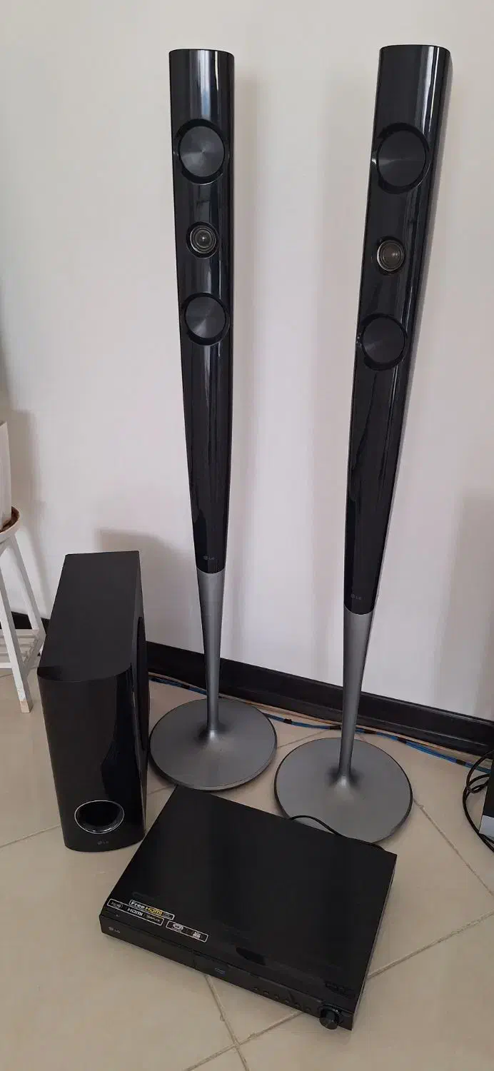 یک جفت باند ال جی به همراه ساب و دی وی دی|سیستم صوتی خانگی|کرج, شهرک یاس شمالی|دیوار