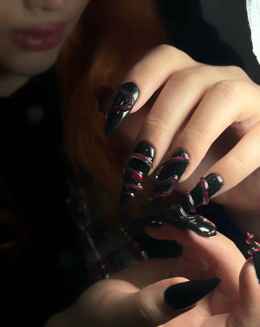 آموزش و کاشت ناخن فقط ۲۸۰|خدمات آرایشگری و زیبایی|مشهد, چهارچشمه|دیوار