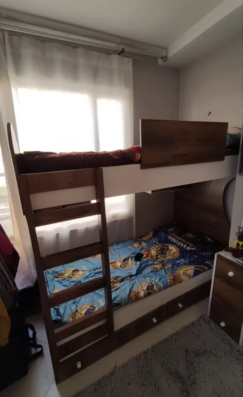 تخت دو طبقه چوبی|تخت و سرویس خواب|شهریار, شهرک وائین|دیوار